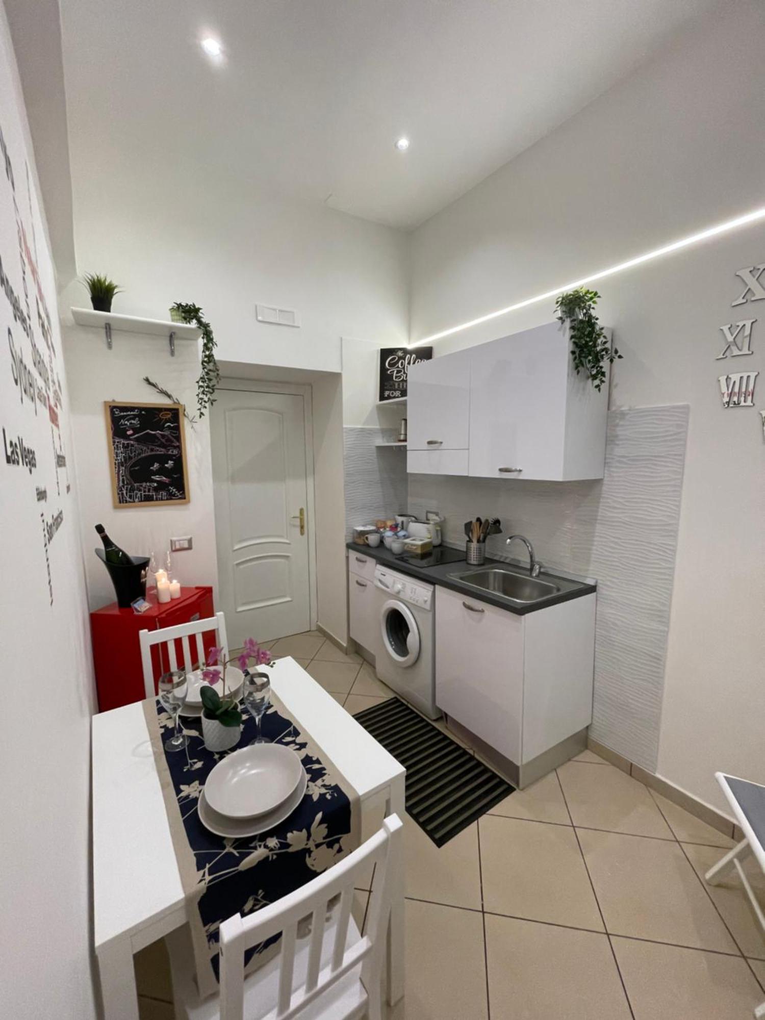 Home Sweet Home Inizio Di Spacca Napoli Εξωτερικό φωτογραφία